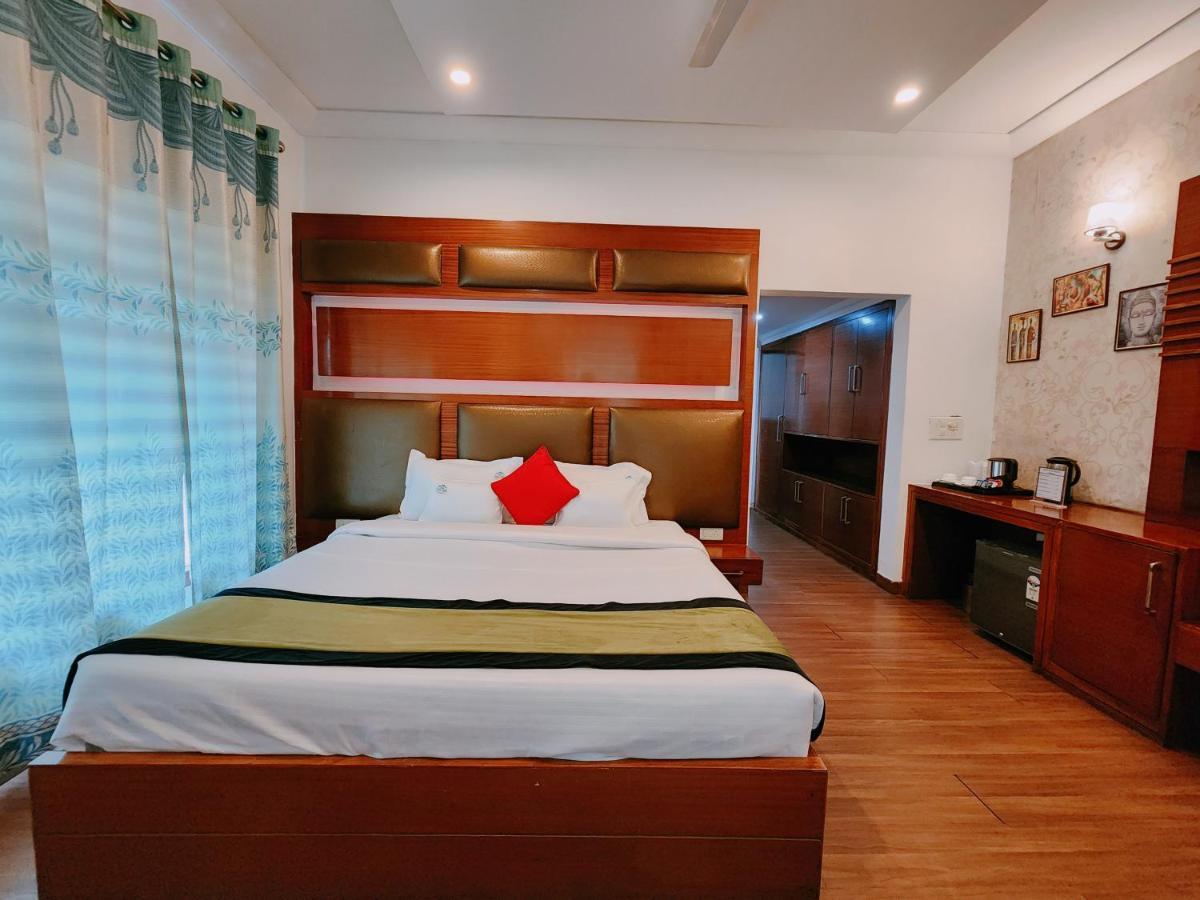 Hotel Bliss Kasauli Exterior foto